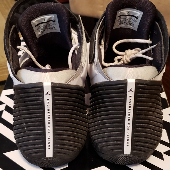 Jordan Why Not - Picture 2 of 3